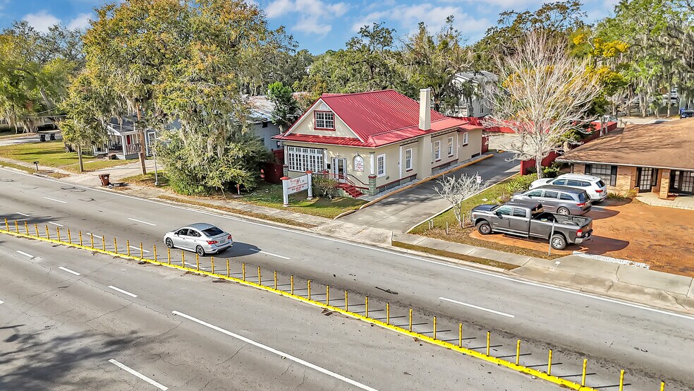 More Photos Of 1007 Emmett St, Kissimmee Medical For Sale