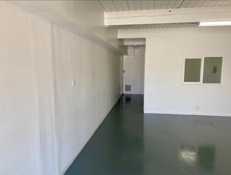 More Photos Of 1810 W Foothill Blvd, Upland Freestanding For Lease