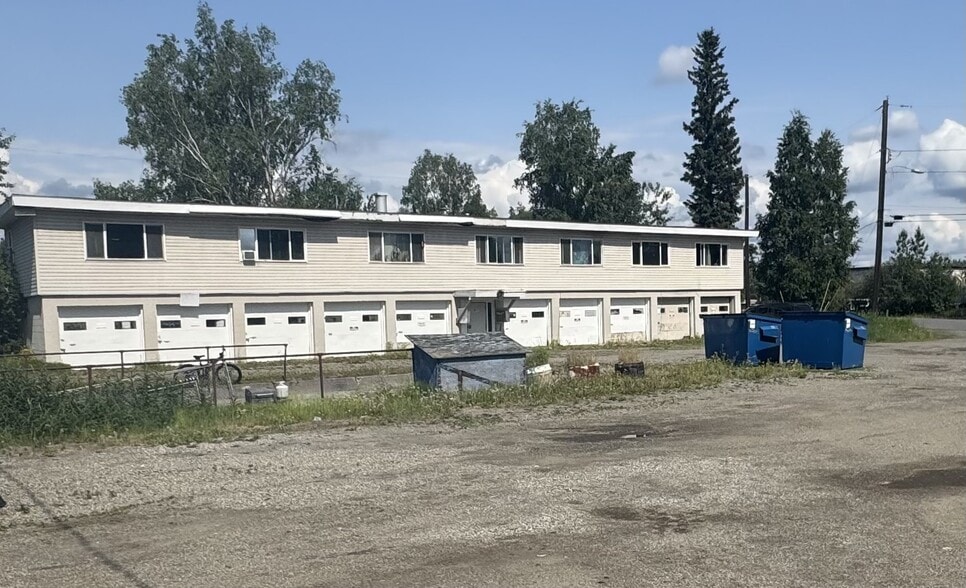 More Photos Of 1901 Mary Ann St, Fairbanks Apartments For Sale