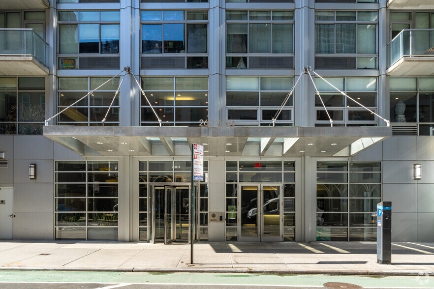 More Photos Of 260 W 26th St, New York Apartments For Lease