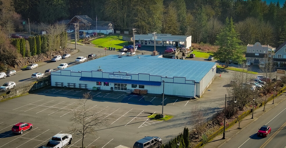 Primary Photo Of 15215 Brown Ave NE, Duvall General Retail For Sale