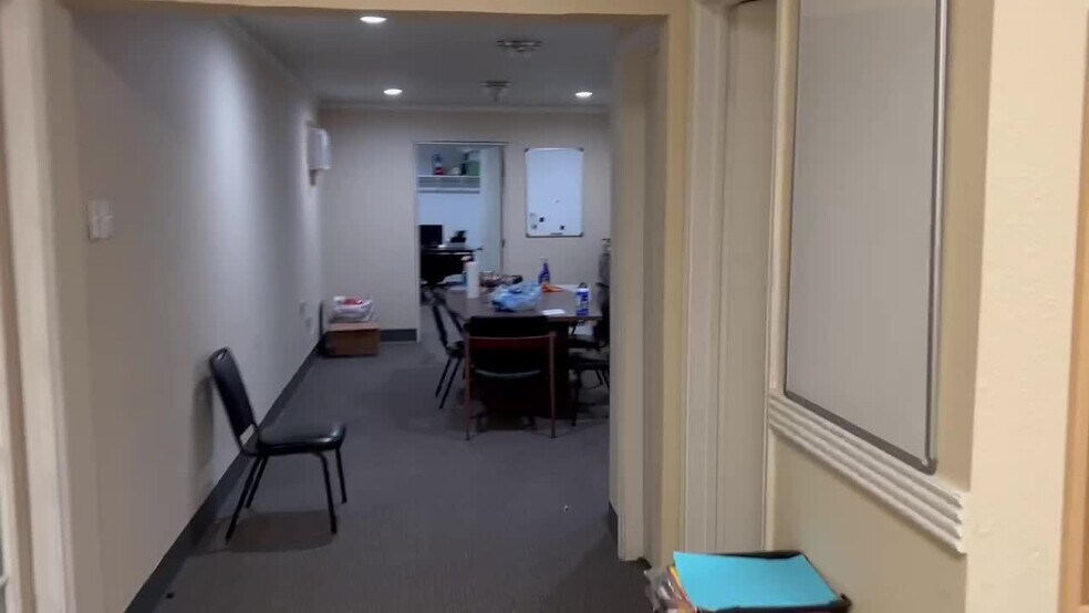 Primary Photo Of 300 Bryant Ave, Midlothian Light Distribution For Lease