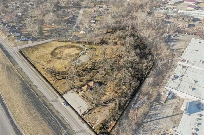 More Photos Of TBD E Park ave, Kansas City Land For Sale
