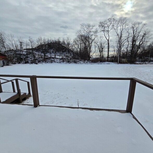 More Photos Of 106 N Franklin St, Pen Argyl Office For Lease