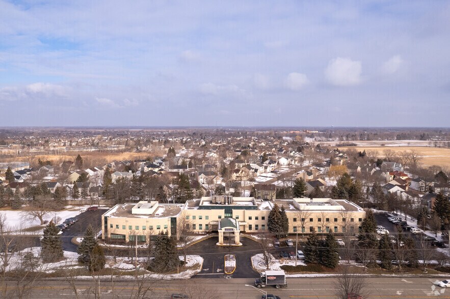 More Photos Of 1170 E Belvidere Rd, Grayslake Medical For Lease