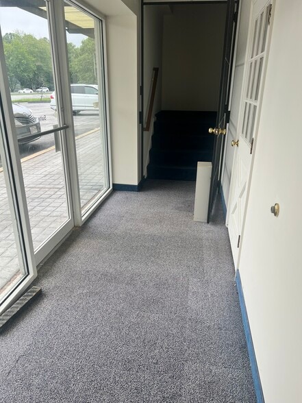 More Photos Of 7627 Leonardtown Rd, Hughesville Storefront Retail Office For Lease