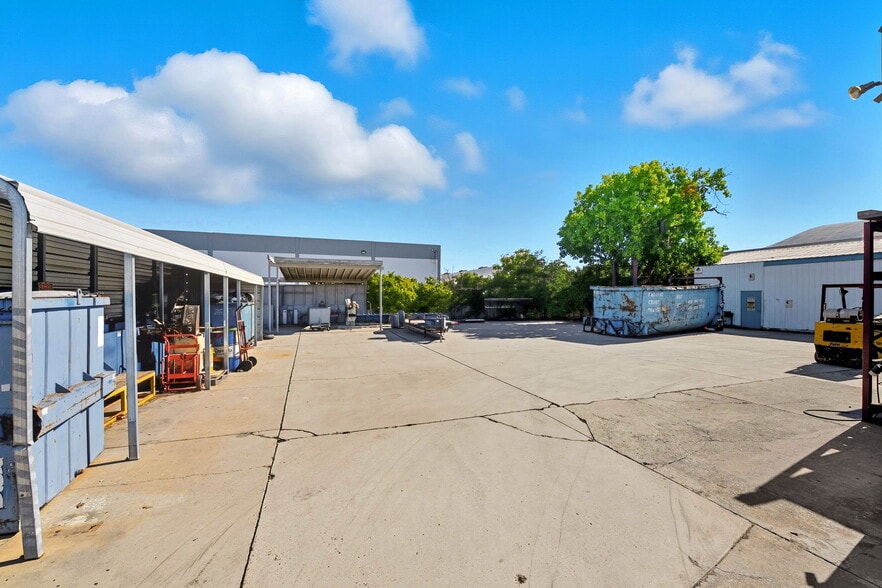 More Photos Of 1170 N 5th St, San Jose Manufacturing For Sale