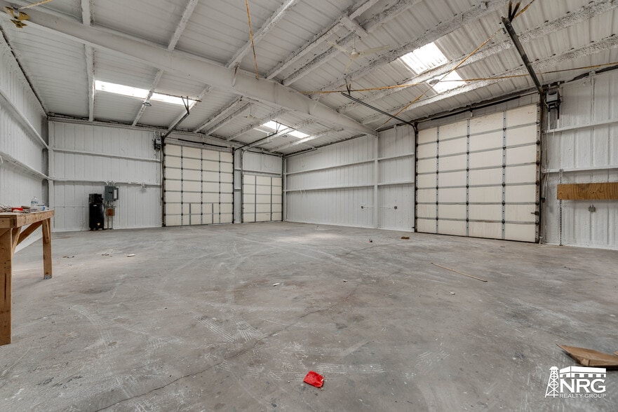 More Photos Of 13023 W County Road 123, Odessa Warehouse For Sale