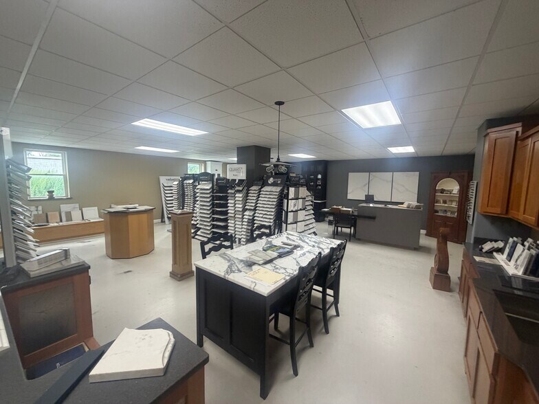 More Photos Of 114 Marcy St, East Syracuse Manufacturing For Sale