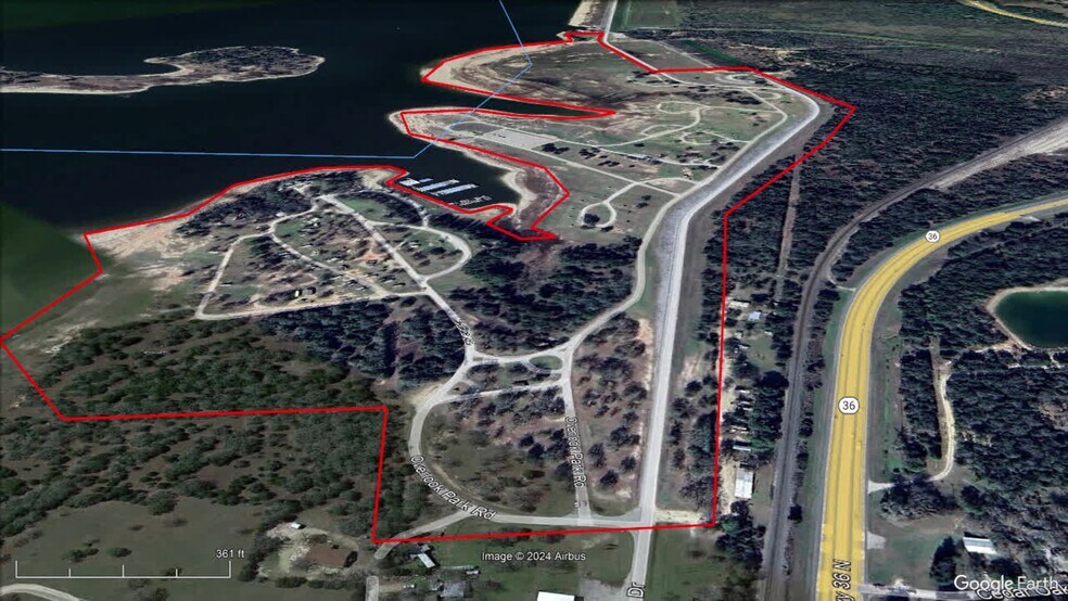 More Photos Of 505 Marina, Brenham Specialty For Sale