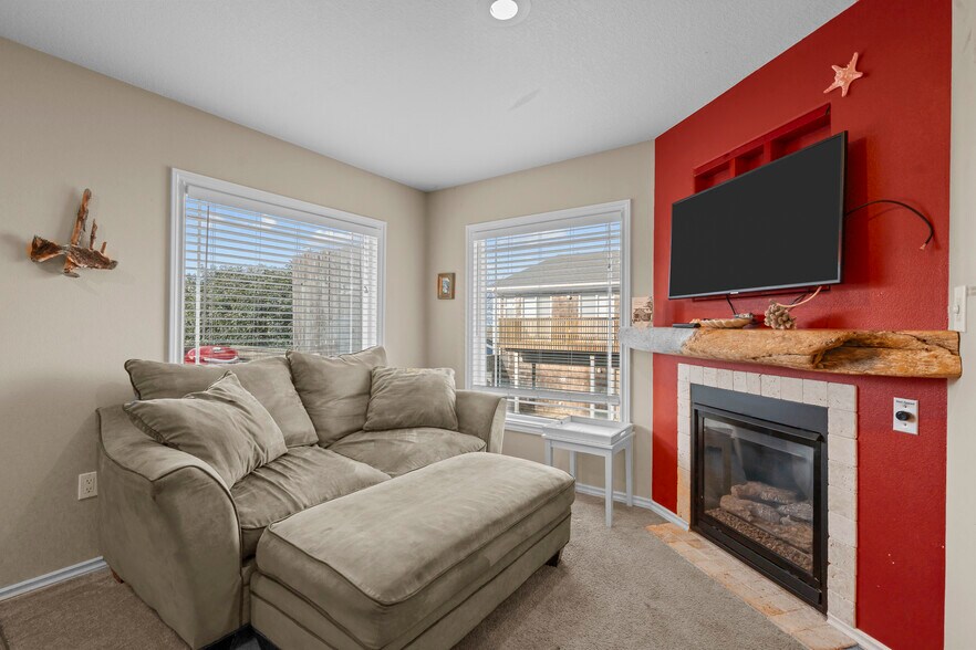 More Photos Of 25 NE Clarke St, Depoe Bay Specialty For Sale