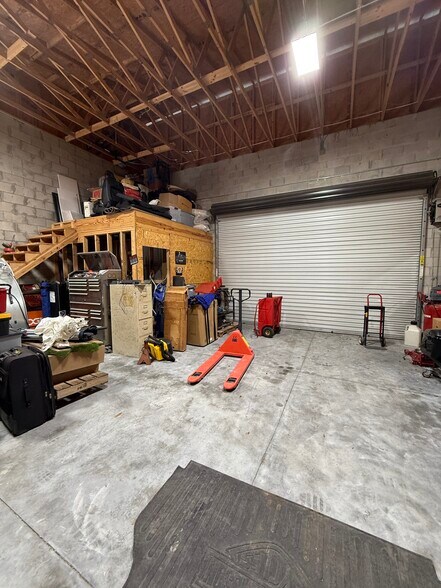 More Photos Of 2736 Land O Lakes Blvd, Land O' Lakes Storefront Retail Residential For Sale