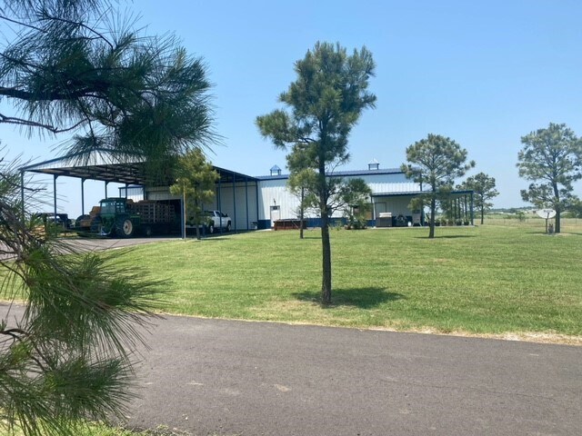 More Photos Of 515 US Highway 77, Ardmore Warehouse For Sale