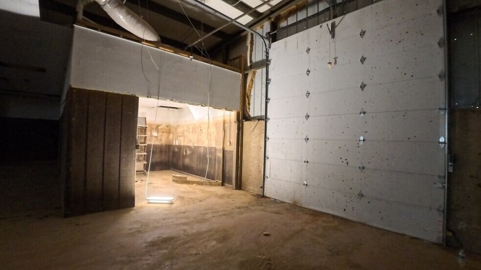More Photos Of 5800 Midland Blvd, Fort Smith Sports And Entertainment For Lease