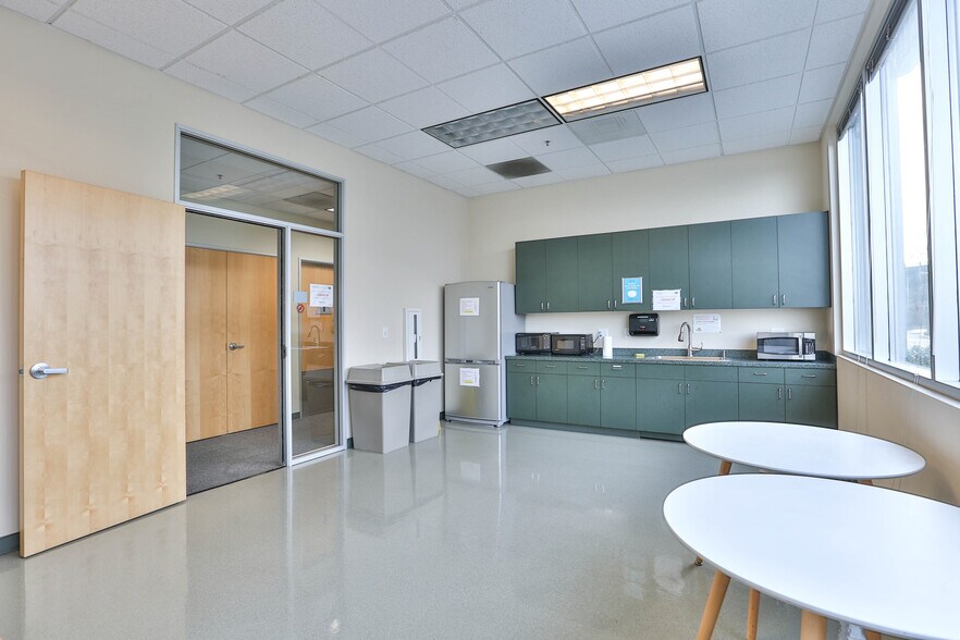 More Photos Of 2077 Gold St, San Jose Office For Lease
