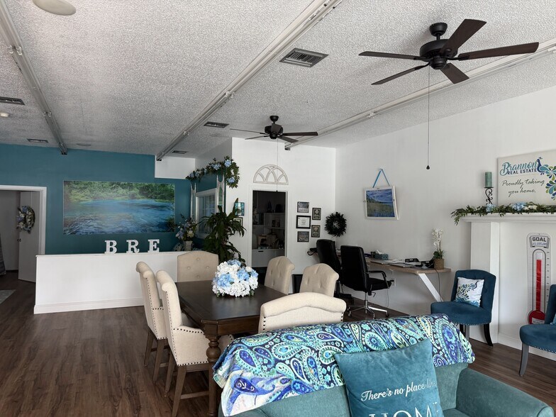 More Photos Of 1468 SW Main Blvd, Lake City Freestanding For Sale