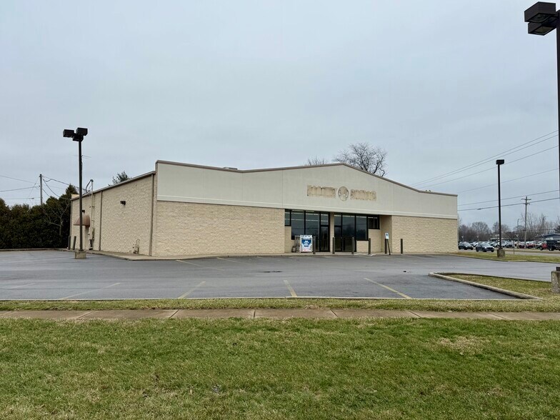 More Photos Of 6339 State Route 113, Bellevue Freestanding For Sale