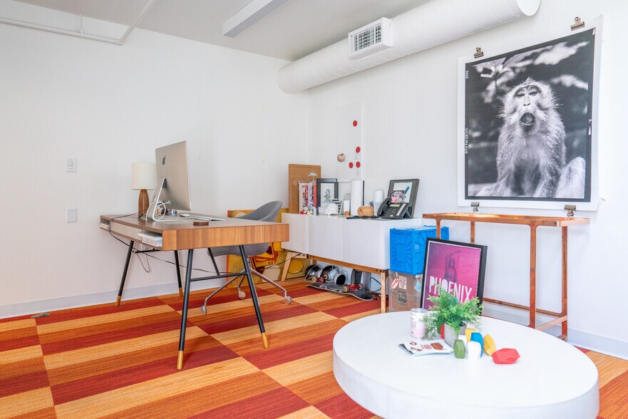 More Photos Of 1109 N Virgil Ave, Los Angeles Office For Sale