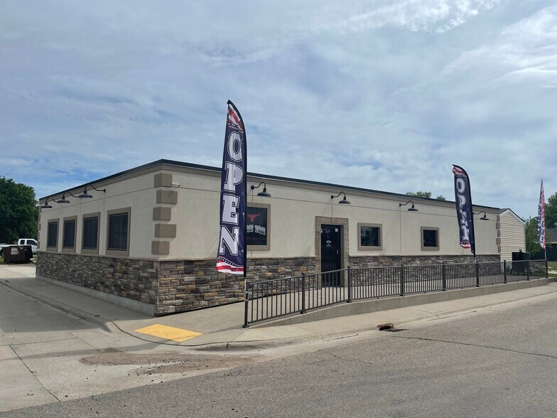 Primary Photo Of 201 E Main St, Hinton Restaurant For Sale