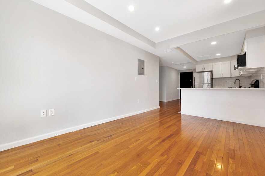 More Photos Of 148-36 89th Ave, Jamaica Apartments For Sale