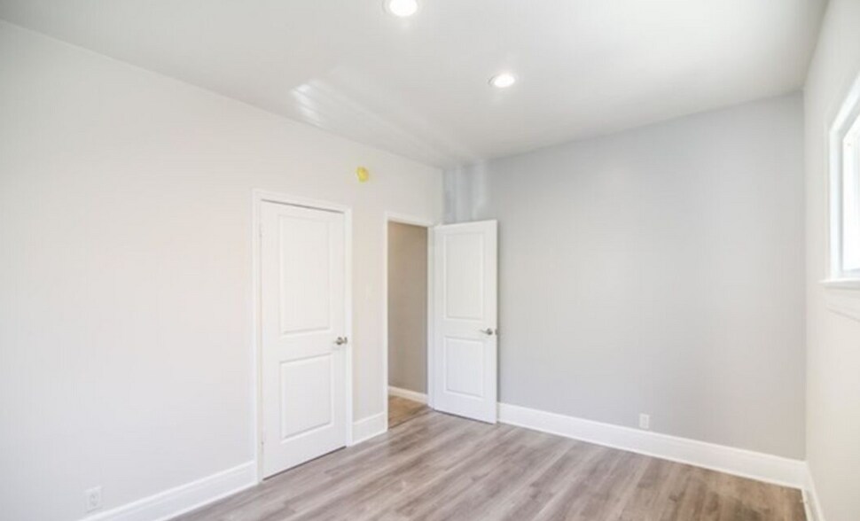 More Photos Of 801 N Alexandria Ave, Los Angeles Apartments For Sale