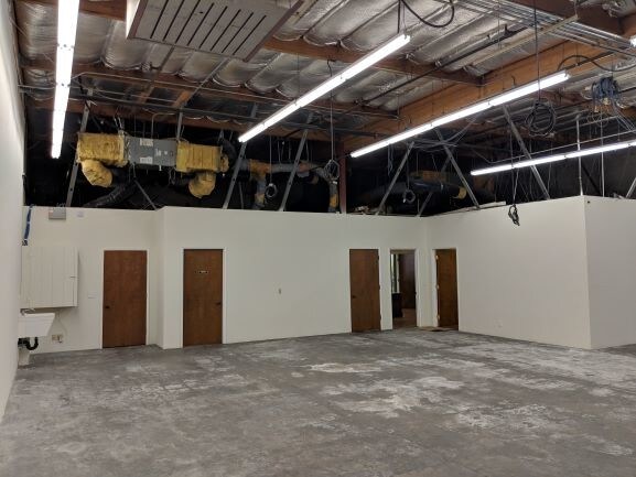 More Photos Of 16120 Caputo Dr, Morgan Hill Manufacturing For Lease