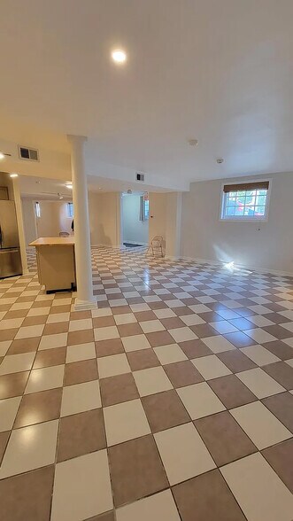 More Photos Of 120 Record St, Frederick Office For Lease