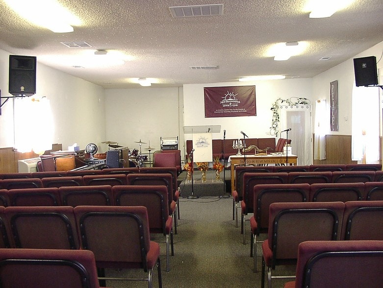 More Photos Of 1327 E Mauretania St, Wilmington Religious Facility For Sale
