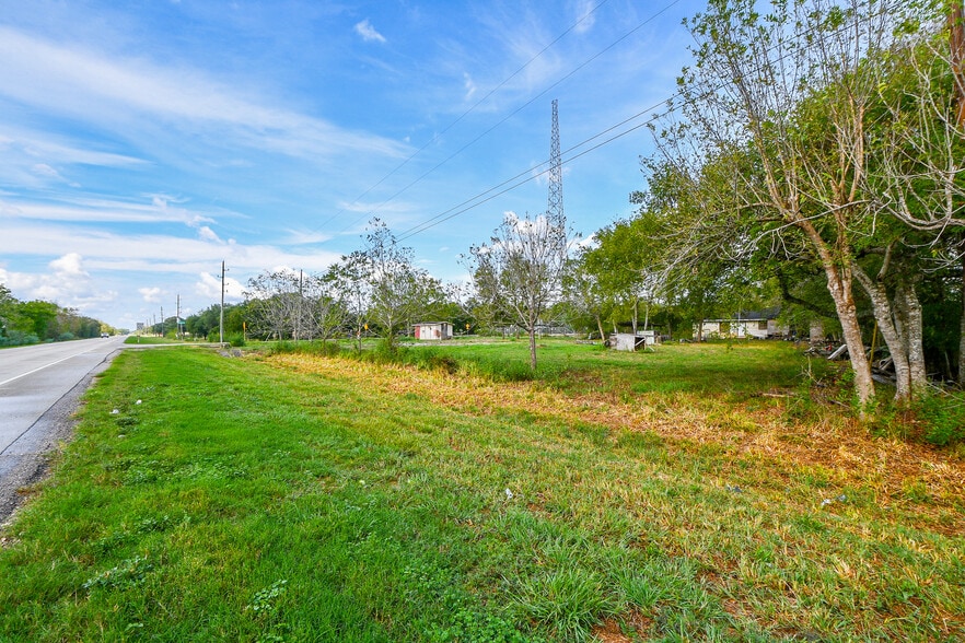 More Photos Of 11601 FM 2759 Rd, Richmond Land For Sale
