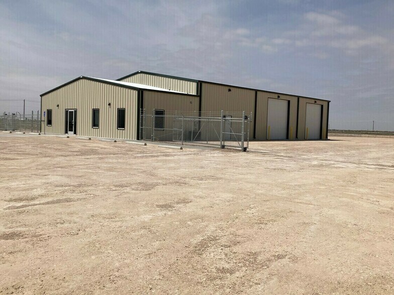 Primary Photo Of 3377 Sotol Way, Pecos Warehouse For Lease