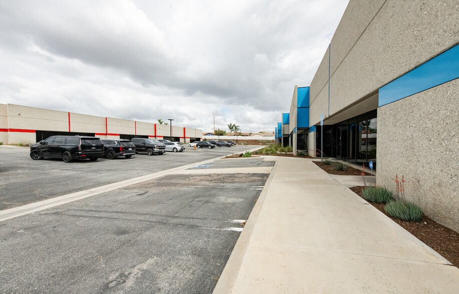 More Photos Of 9825 Painter Ave, Santa Fe Springs Unknown For Lease