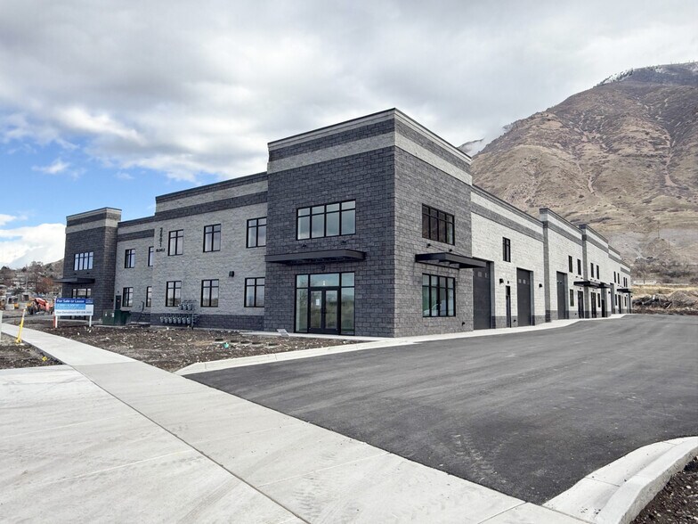 Primary Photo Of 2601 S Mountain Vista Pky, Provo Warehouse For Sale