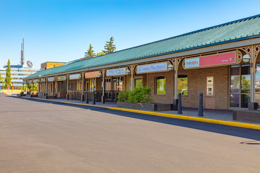 More Photos Of 2640 52nd St NE, Calgary Unknown For Lease