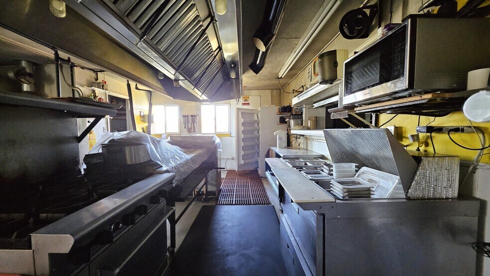 More Photos Of 100 4th Ave, Fort Garland Restaurant For Sale