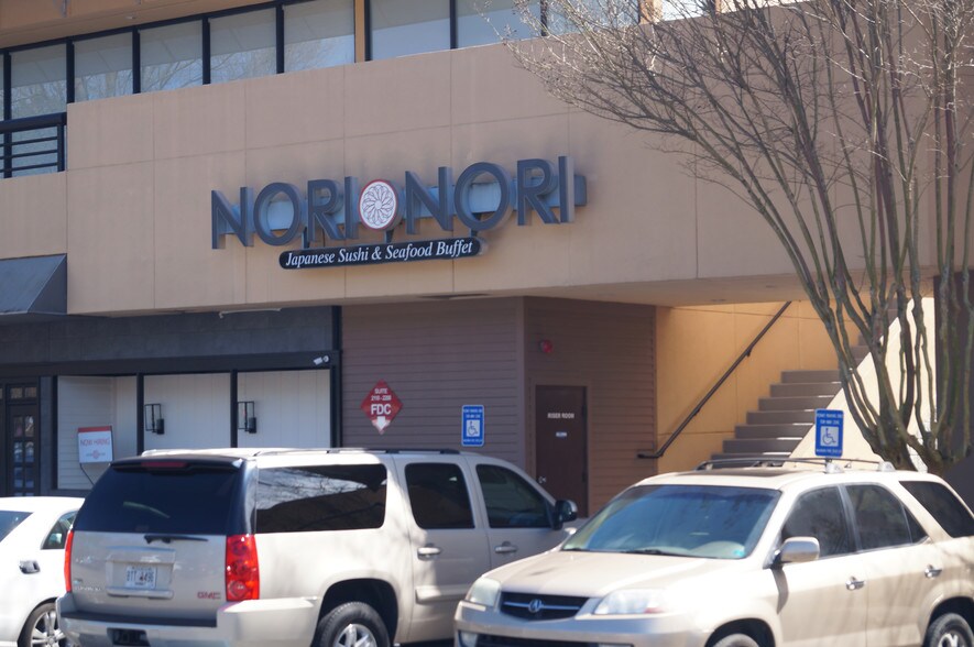 More Photos Of 6690 NE Roswell Rd, Atlanta Unknown For Lease