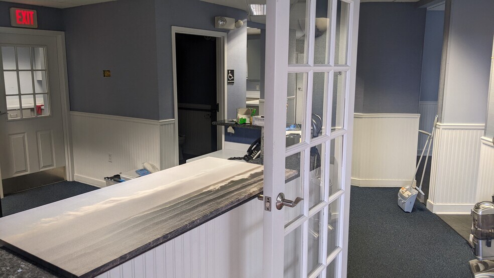 More Photos Of 250 W Lancaster Ave, Paoli Office For Sale