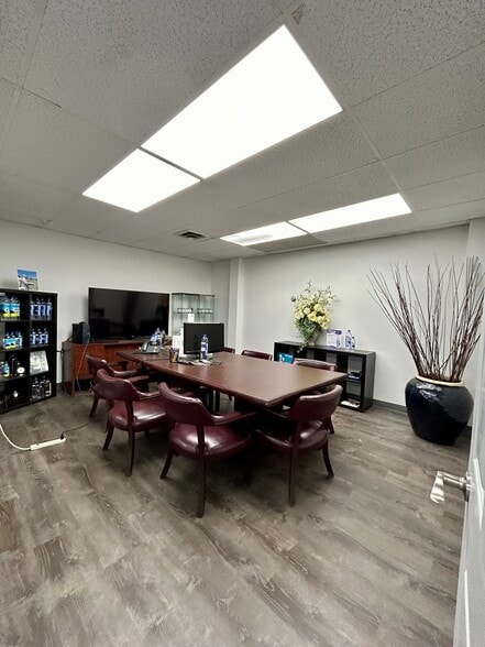 More Photos Of 1560 S Delaware Dr, Mount Bethel Food Processing For Sale