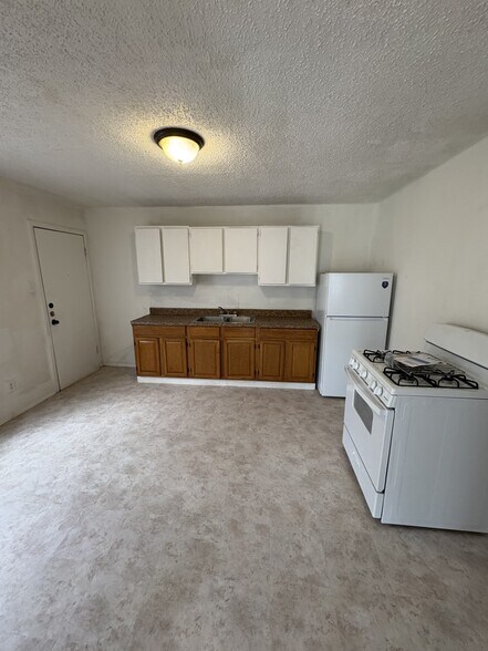 More Photos Of 2513 Quintana Rd, San Antonio Apartments For Sale