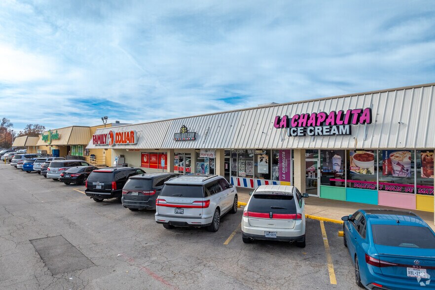 More Photos Of 125 Hall Rd, Seagoville Unknown For Lease