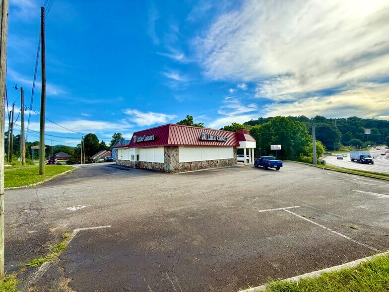 More Photos Of 76 Industrial Blvd, Ellijay Restaurant For Sale