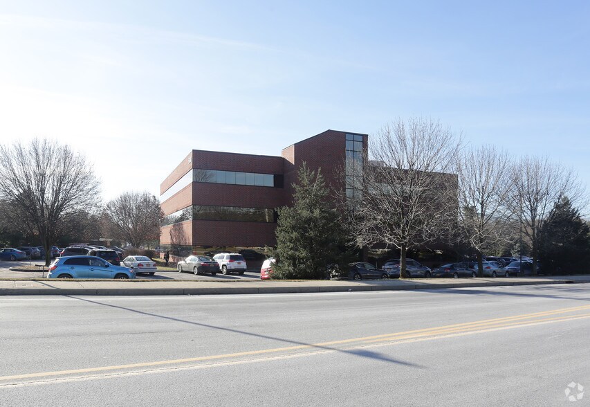 More Photos Of 500 New Karner Rd, Colonie Office For Lease