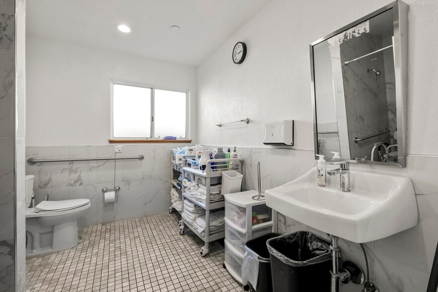 More Photos Of 1230 Vancouver Way, Livermore Assisted Living For Sale