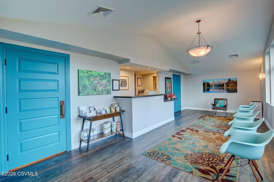 Primary Photo Of 121 Jpm Rd, Lewisburg Medical For Sale