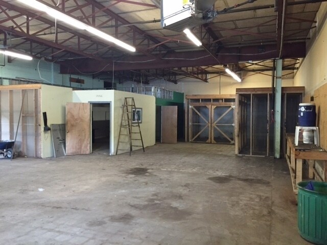 More Photos Of 273 Indian River Rd, Orange Warehouse For Lease