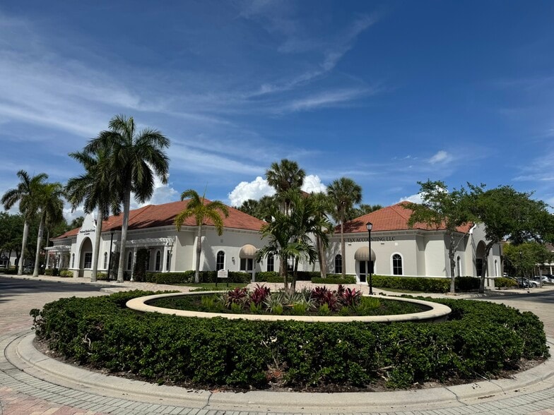 More Photos Of 9140 Corsea del Fontana Way, Naples Office For Sale