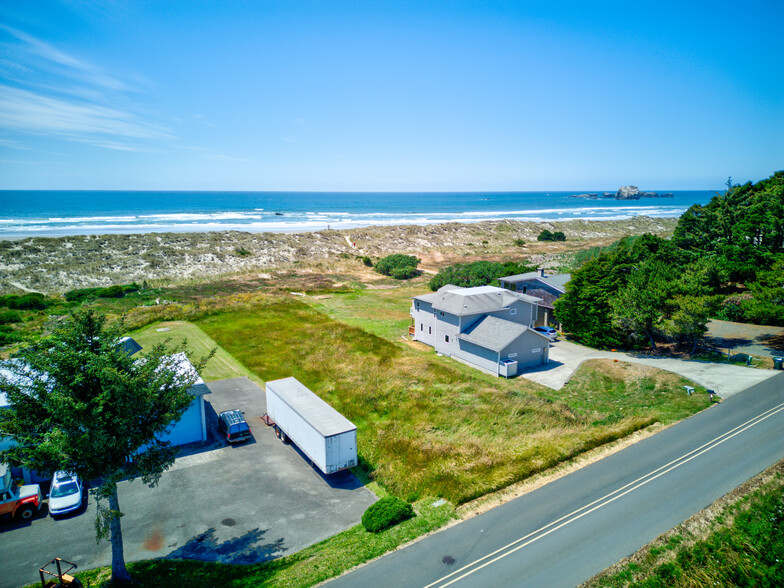 Primary Photo Of 3446 Beach Loop Dr SW, Bandon Land For Sale