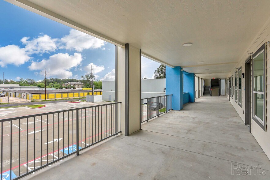 More Photos Of 25115 Harper Ln, The Woodlands Multifamily For Sale