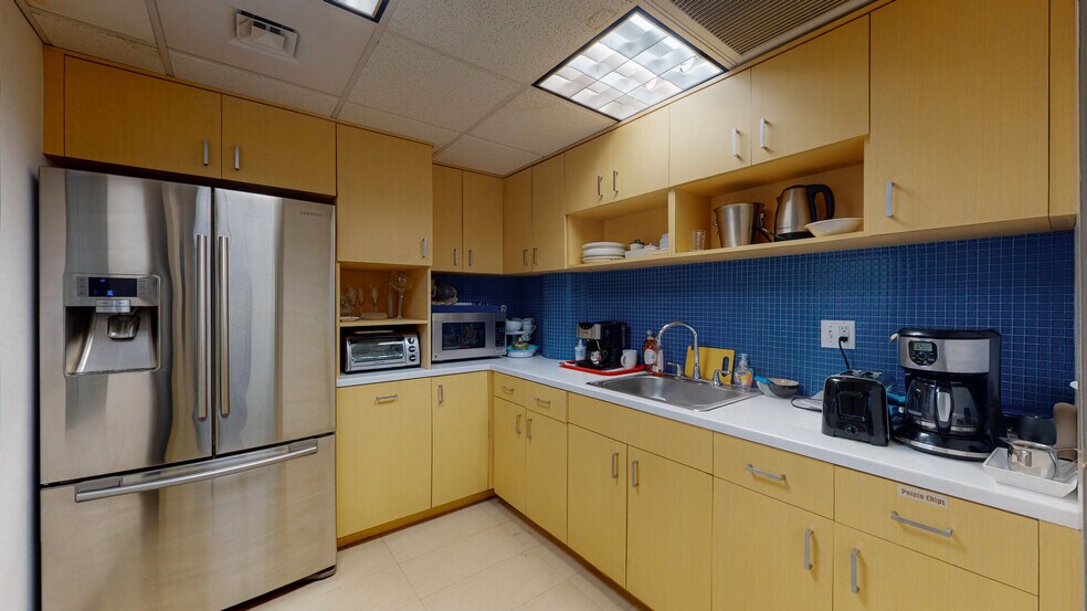 More Photos Of 4300 Biscayne Blvd, Miami Office Residential For Sale