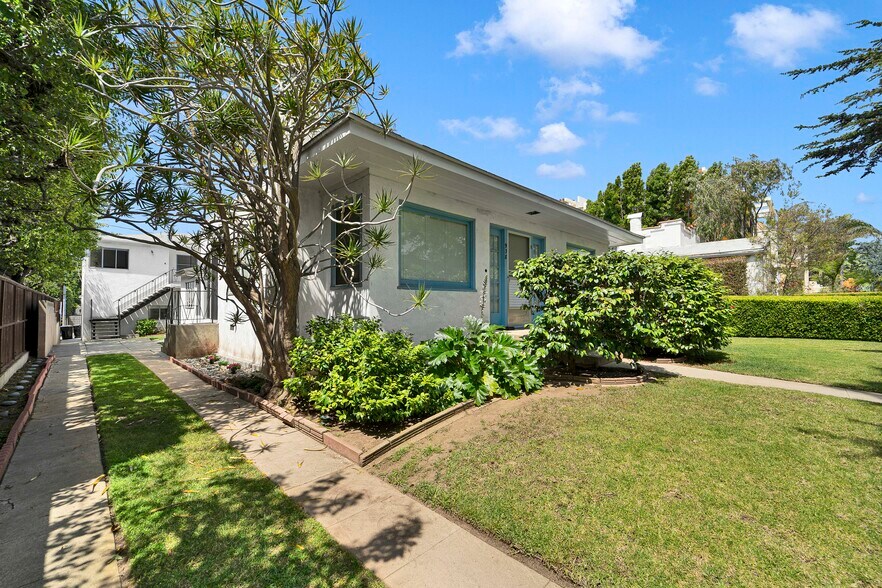 Primary Photo Of 938 15th St, Santa Monica Apartments For Sale