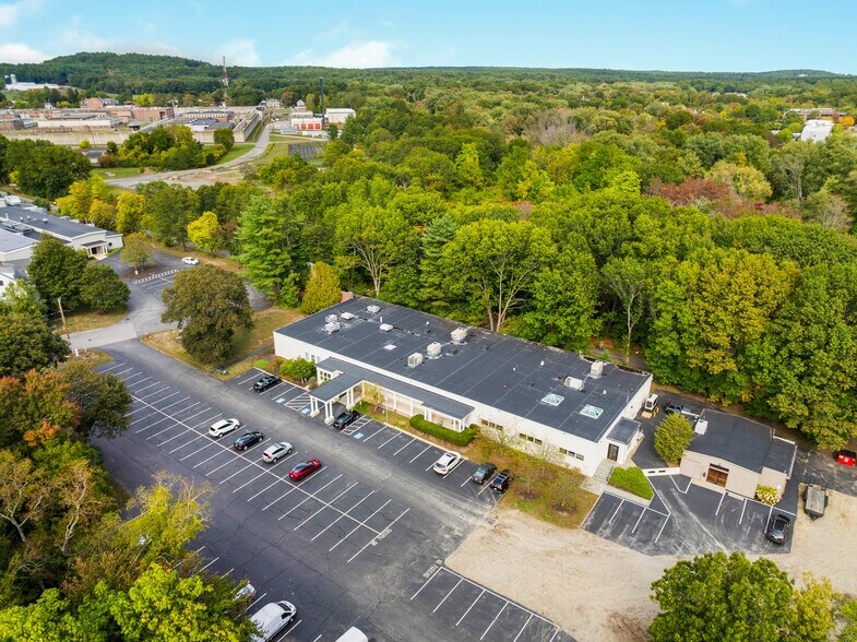 More Photos Of 56 Winthrop St, Concord Medical For Lease